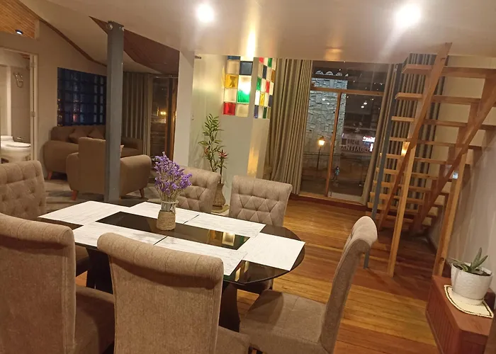 Sumaq Sisa & Loft Ferienhaus *